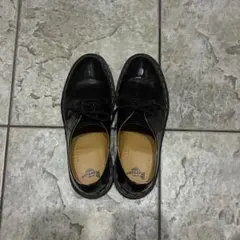 【美品】Dr. Martens 3ホールシューズ ブラックのサムネイル