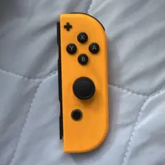 Nintendo Switch コントローラー イエロー