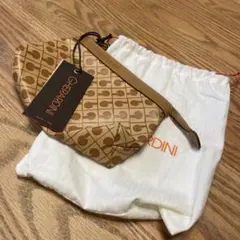 【未使用✨タグ付き】　ゲラルディーニ　ソフティ　ポーチ　巾着　ワインレッド系 ポーチ｜全商品｜GHERARDINI オンラインストア