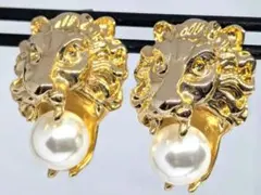 ヴィンテージ　ピアス　ライオン　パール