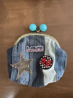 Item thumbnail for item 208c6efc-aae6-45fc-a6a6-9cf9f167866b