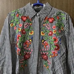 ZARA 花刺繍チェック柄長袖シャツ