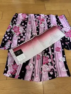 〖美品〗浴衣・帯セット 黒とピンクの花柄