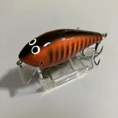 オールドルアー　クランクベイト オレンジ/ブラックのサムネイル