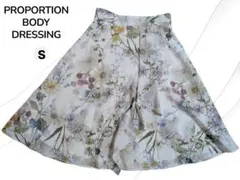 PROPORTION BODY DRESSING　花柄フレアスカート フリル　S