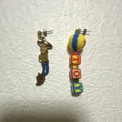 トイ・ストーリー　ピアス 2つセット