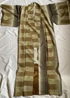 ブラウン系ストライプ着物