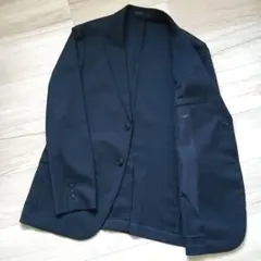 ユニクロ 感動ジャケット SLIM FIT 黒ブラック 伸縮速乾 ウォッシャブルのサムネイル