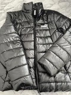 PUMA ブラック ダウンジャケット