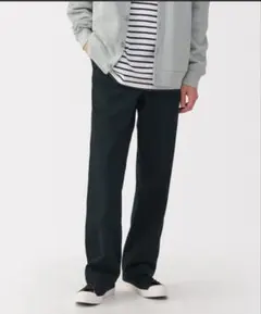 無印良品　洗いざらしチノワイドパンツ紳士　７３㎝黒　新品タグなしのサムネイル