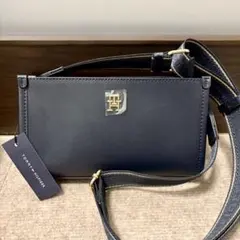 新品未使用♡タグ付き トミー・ヒルフィガー ショルダーバッグ