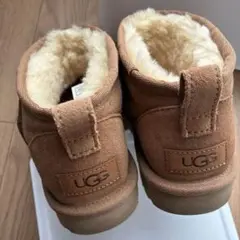 UGG クラシックウルトラミニ 23cm