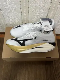 値下げ不可　27cm HYPERWARP PRO ハイパーワーププロ　ミズノのサムネイル