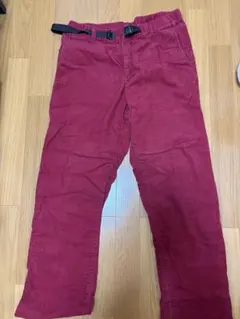 赤 コーデュロイパンツ 調整可能ベルト付き　UNIQLO