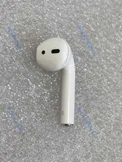 アップルAirPods右耳/A2032/第２世代/電池新品４時間/良上品373R