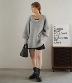 Kastane／メランジVあきニットプルオーバー／グレー