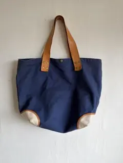 Item thumbnail for item da91b43f-0684-4d4a-9726-fe8c3639a0e8