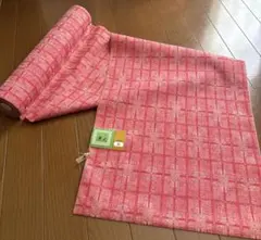 お値下げ　ウールピンク 格子模様 着物反物