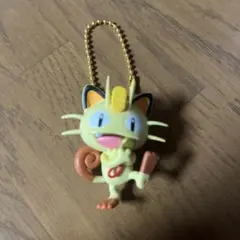 ポケモン　 ニャースフィギュア型キーホルダー