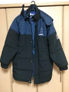 Item thumbnail for item 9ee12191-fa8b-4a85-8ee7-1c5f7d0353bf