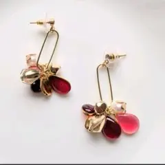 レッド大人雫華やか(部品抜き4.3cm)【ピアス、イヤリング】