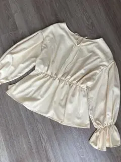 新品未使用タグ付き しまむらtal by yumi キャンディスリーブブラウス