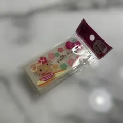 日焼けキティ アクセサリーケース