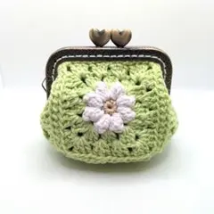 Item thumbnail for item 8706a7b8-c36a-401a-9c9a-5aedfcbec69b