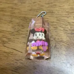 ミニーマウス フィギュア　アクリルキーホルダー 約4.5cm