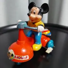 ディズニー ドライビングカー ドナルド1973年ディズニープロダクション 
