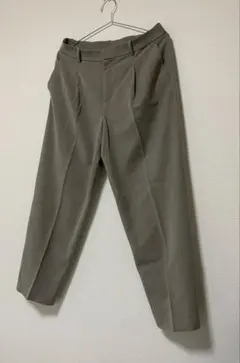 UNIQLO ユニクロ　ヒートテックタックテーパードパンツ