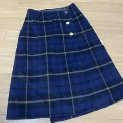 リバーシブルスカート