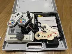 （中古）スーパーファミコンとファミコン本体