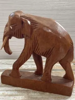 ☆ 木彫りのぞう　象置物　置物　インテリア小物　オブジェ　ミニ象　工芸品☆