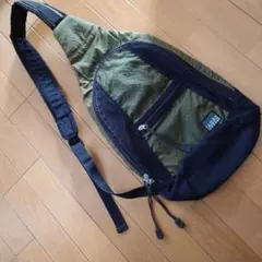 TAKEO KIKUCHI メッシュポケット ショルダーバッグ