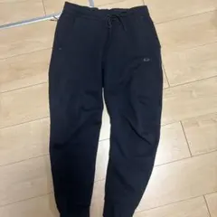 Nike テックフリース　スウェットパンツ