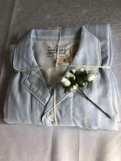 Item thumbnail for item c8adce88-434e-49f7-b736-884aa4ad7af2