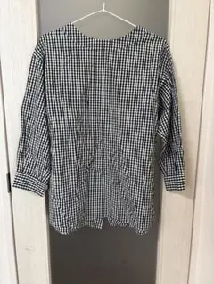 パール付き ギンガムチェック ノースリーブ ブラウス - メルカリ