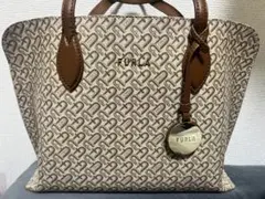 FURLA トートバッグ　ヴィットリア　モノグラム 総柄 アーチロゴ　ベージュ系