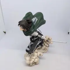 進撃の巨人　一番くじ　C賞　ハンジ・ゾエ　フィギュア