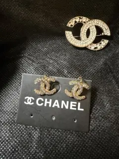 CHANEL CCロゴ スタッドイヤリング　ノベルティ
