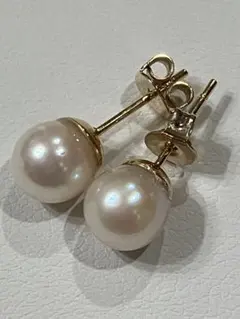 あこや真珠　ピアス　金色　ゴールド　本真珠　真珠　パール　新品　未使用　216