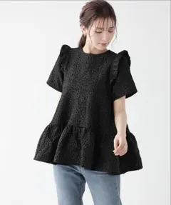 fitmore★フラワージャガードティアードトップスのサムネイル