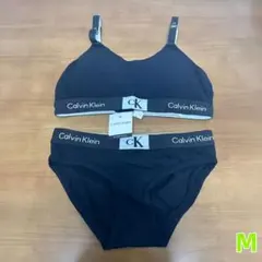 Item thumbnail for item fd82980f-7004-41b2-8506-ee7a53b33dc6