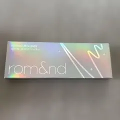 rom&nd トゥインクルペンライナー 01 シルバーフレークのサムネイル