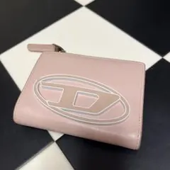 DIESEL オーバルD 二つ折り財布 ピンク
