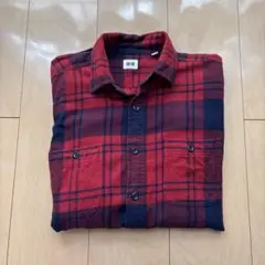 ユニクロ　チェックシャツ