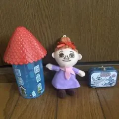MOOMIN ムーミンぬいぐるみマスコット　ミムラねえさん ミニチュアトランク