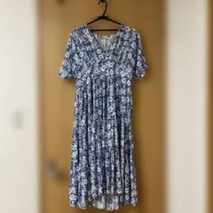 ★美品★ZARAワンピース/花柄Vネック半袖ワンピース