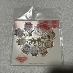 ちいかわレストラン ホールスタッフ集合！なアクリルチャーム